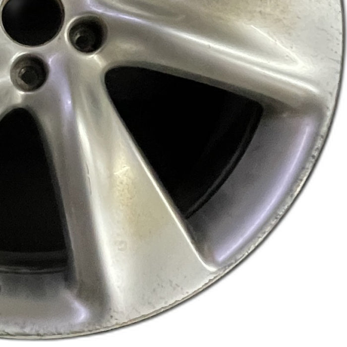 21" INFINITI FX SERIES 09 21x9.5 alloy 6 spoke Original OEM Wheel Rim - Close-Up Detail