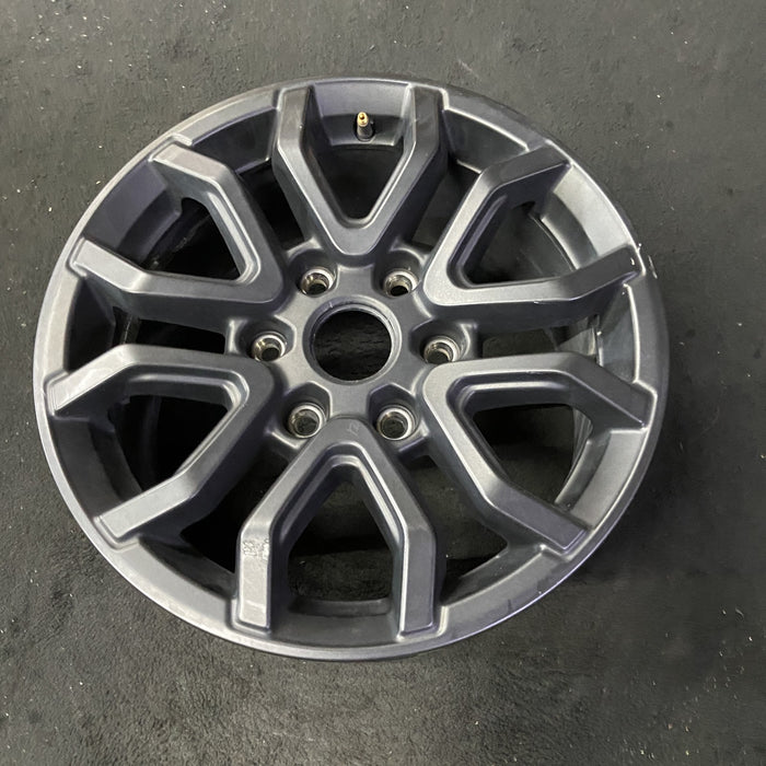 17" RANGER RAPTOR 24-25 , , V spoke Original OEM Wheel Rim - Close-Up Detail