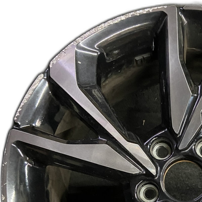 18" CIVIC 17-18 18x8 alloy w/o outer red accent; Hatchback 10 spoke Original - Angle View
