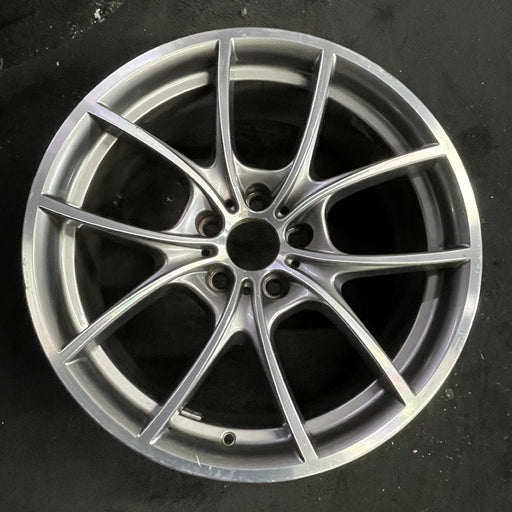 20" BMW 528i 11-16 20x9 , 5 spoke, V spoke design, w/o dimple between lugs; - Angle View