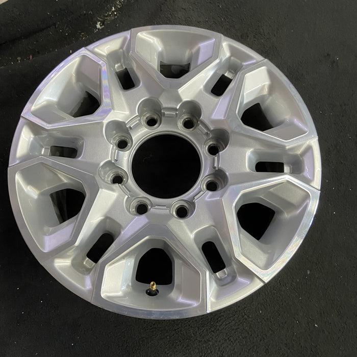 18" SILVERADO 2500 PICKUP 20 18x8, aluminum Original OEM Wheel Rim - Side Profile