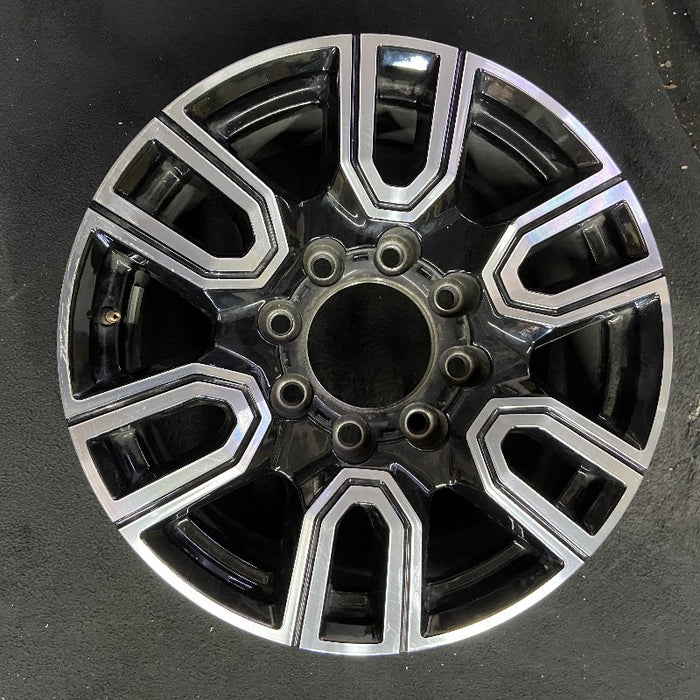 20" SIERRA 2500 PICKUP 20 20x8.5 12 spoke machined face accents black opt PYU - Front View