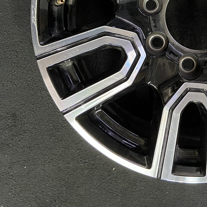 20" SIERRA 2500 PICKUP 20 20x8.5 12 spoke machined face accents black opt PYU - Additional View