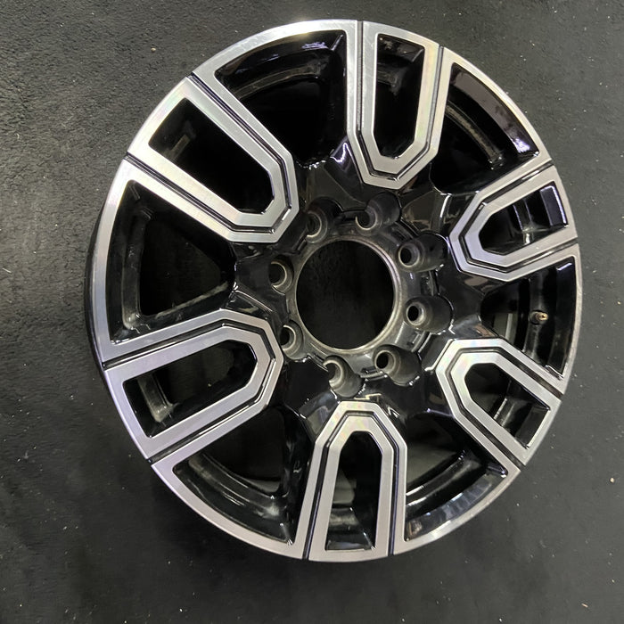 20" SIERRA 2500 PICKUP 20 20x8.5, 12 spoke , black Original OEM Wheel Rim - Close-Up Detail