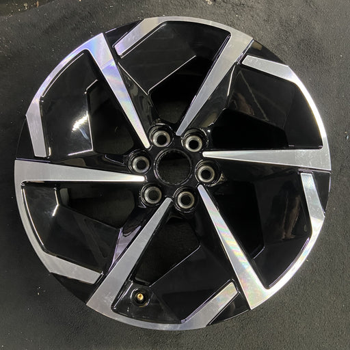 19" EQUINOX EV 24-25 19x8.5 Original OEM Wheel Rim - Angle View