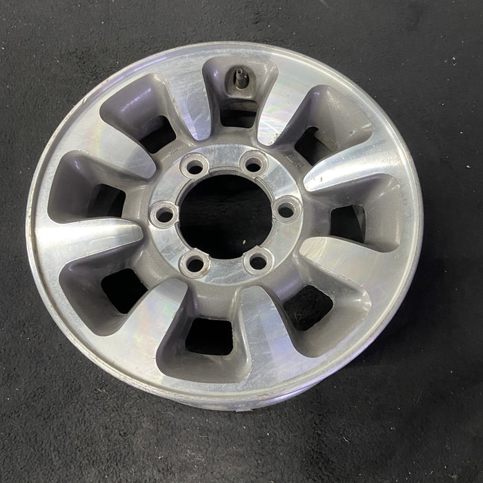 15" MONTERO 92-93 15x6, alloy Original OEM Wheel Rim - Close-Up Detail