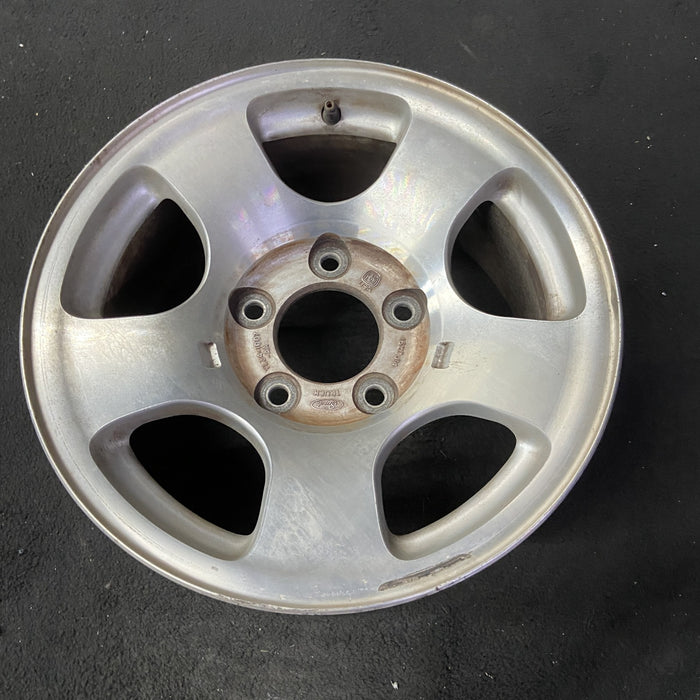 16" FORD F150 PICKUP 00 14mm lug , 16x7, aluminum, 5 straight spokes Original - Close-Up Detail