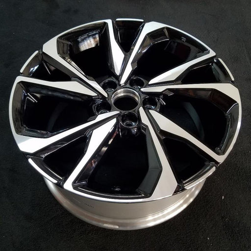 18" CIVIC 17-18 18x8 , w/o outer red accent; Coupe Original OEM Wheel Rim - Angle View