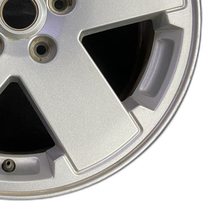 18" WRANGLER 07-08 18x7.5 5 spoke Original OEM Wheel Rim - Close-Up Detail