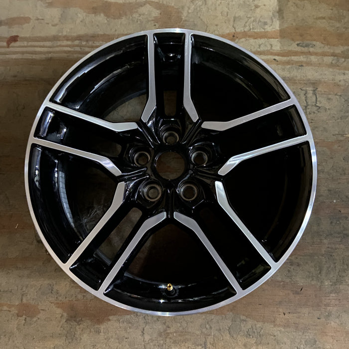 18" MUSTANG 18-23 18x8 , 10 spoke Original OEM Wheel Rim - Angle View