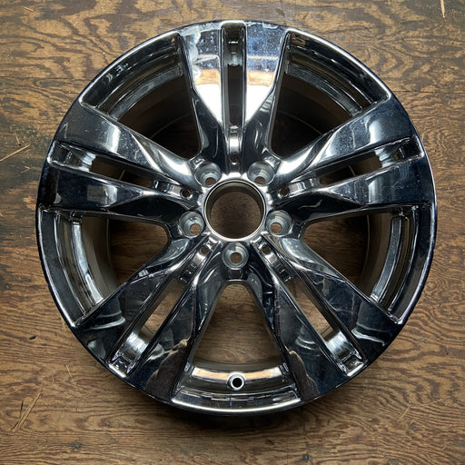 17" MERCEDES E-CLASS 12 207 Type, Conv, E350, 17x8.5 Original OEM Wheel Rim - Angle View