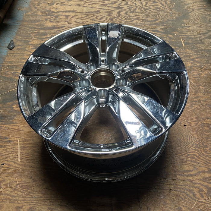 17" MERCEDES E-CLASS 12 207 Type, Conv, E350, 17x8.5 Original OEM Wheel Rim - Side Profile