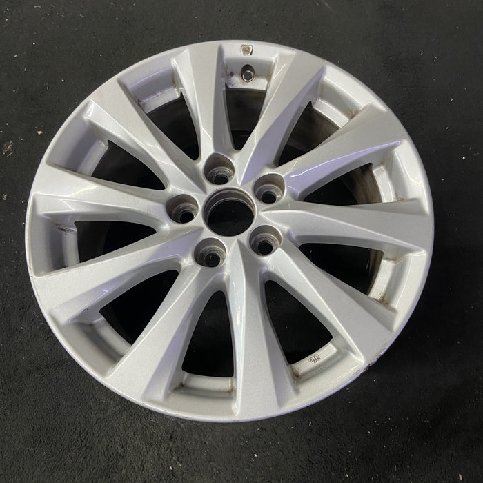 17" CAMRY 18-20 17x7.5 Original OEM Wheel Rim - Close-Up Detail