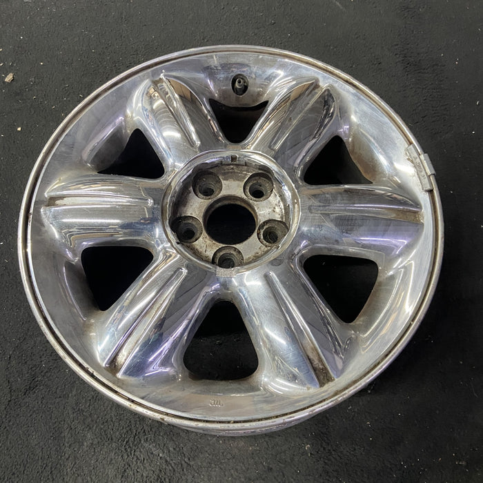 16" PT CRUISER 01 16x6, 6 spoke Original OEM Wheel Rim - Close-Up Detail