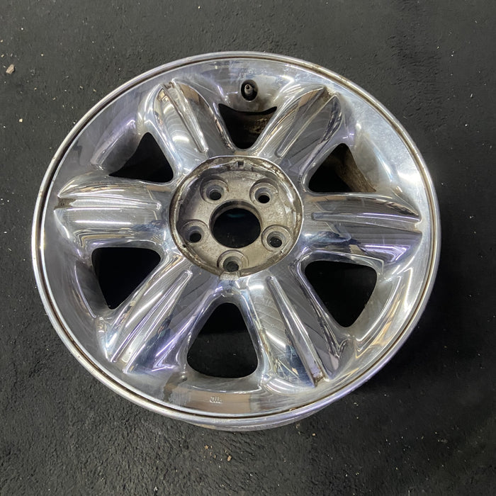 16" PT CRUISER 01 16x6, 6 spoke Original OEM Wheel Rim - Close-Up Detail