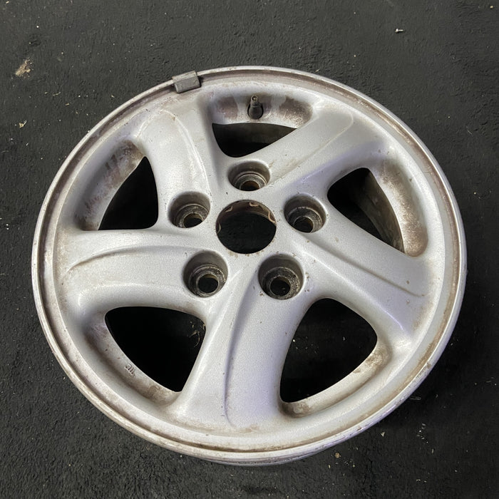 14" ECLIPSE 94-99 14x5.5, alloy Original OEM Wheel Rim - Close-Up Detail