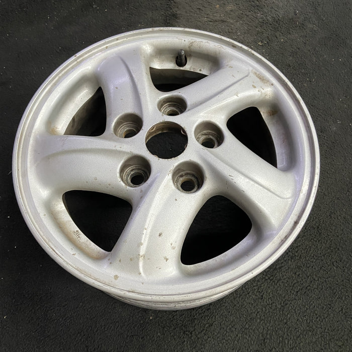 14" ECLIPSE 94-99 14x5.5, alloy Original OEM Wheel Rim - Close-Up Detail