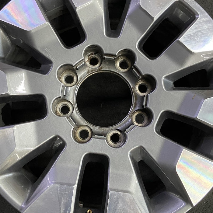 20" SILVERADO 2500 PICKUP 21-23 20x8.5 10 spoke machined gray opt Q86 dark gray - Angle View