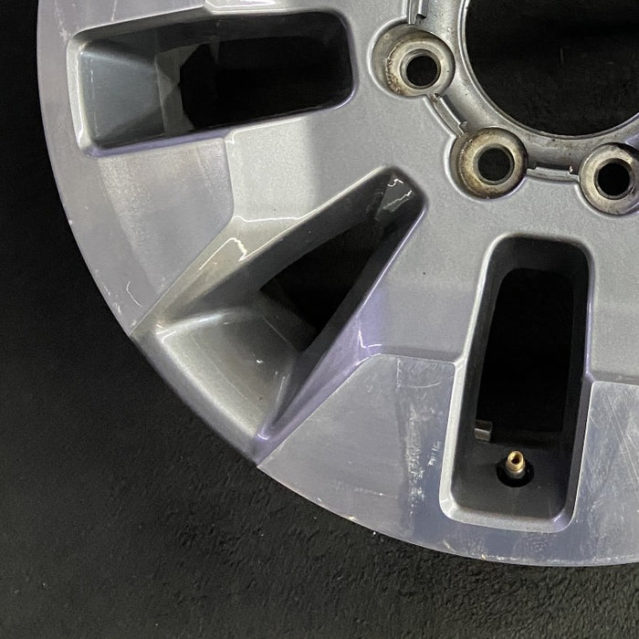 20" SILVERADO 2500 PICKUP 21-23 20x8.5 10 spoke machined gray opt Q86 dark gray - Additional View