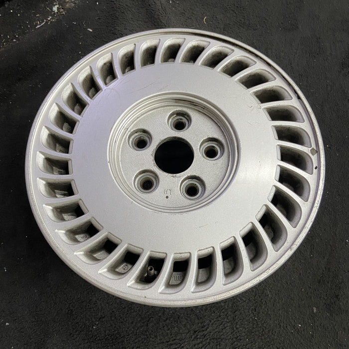 15" MAZDA 929 90-91 15x6 , 30 slot, L. Original OEM Wheel Rim - Side Profile
