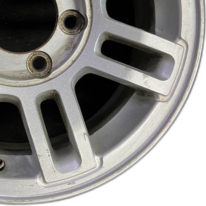 16" HUMMER H3 08 16x7.5 7 double spoke finish Original OEM Wheel Rim - Close-Up Detail