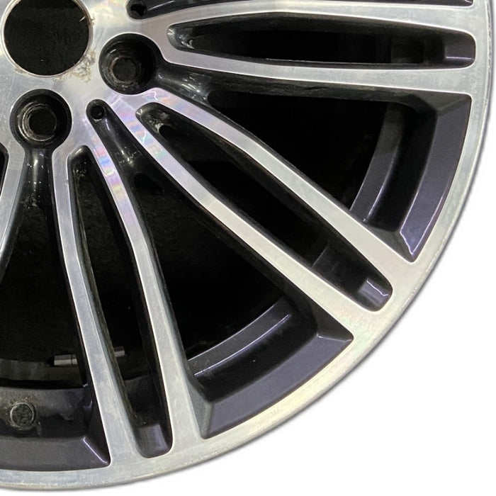 19" 530e 18-20 19x8 10 spoke double spoke dark gray orbit gray Original OEM - Close-Up Detail