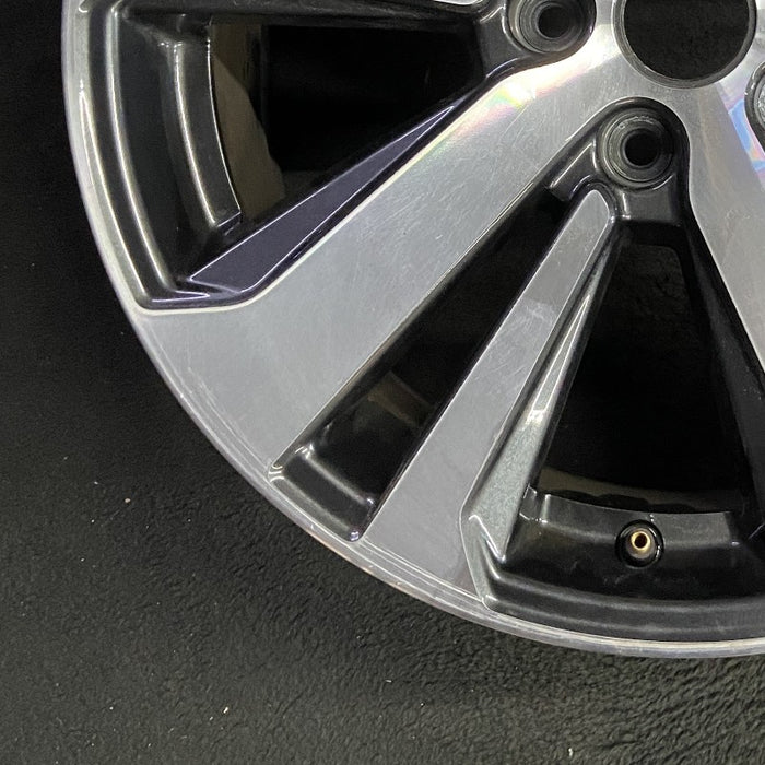 18" LEGACY 18 18x7 alloy Wag 5 spoke Limited machined center cap dark gray - Additional View