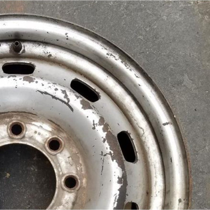17" DODGE 2500 PICKUP 03-13 17x7.5 Original OEM Wheel Rim - Close-Up Detail