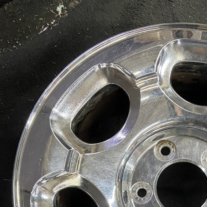 17" NAVIGATOR 00 17x7.5 14mm lug 16mm hole aluminum 6 ovals chrome Original OEM - Side Profile