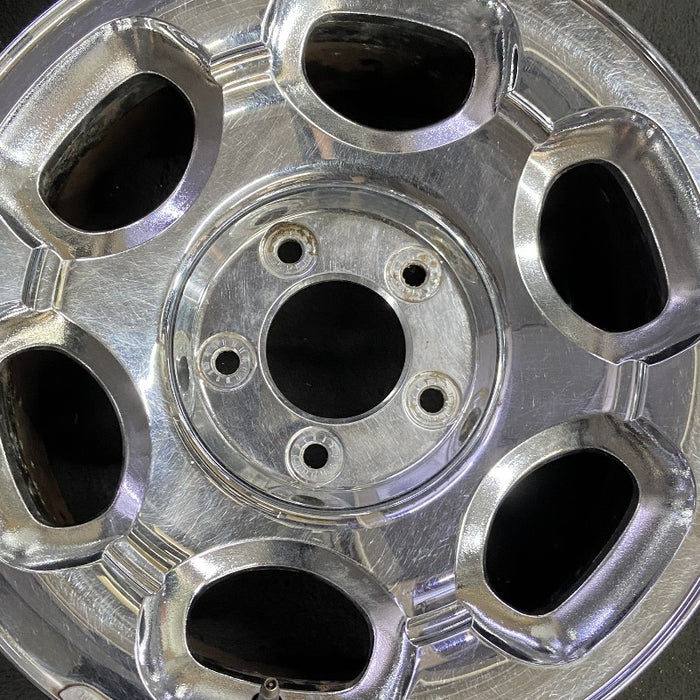 17" NAVIGATOR 00 17x7.5 14mm lug 16mm hole aluminum 6 ovals chrome Original OEM - Angle View
