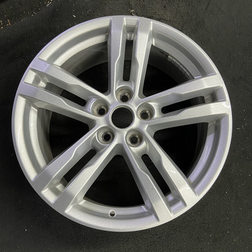 18" EXPLORER 20-24 18x7.5, Original OEM Wheel Rim - Angle View