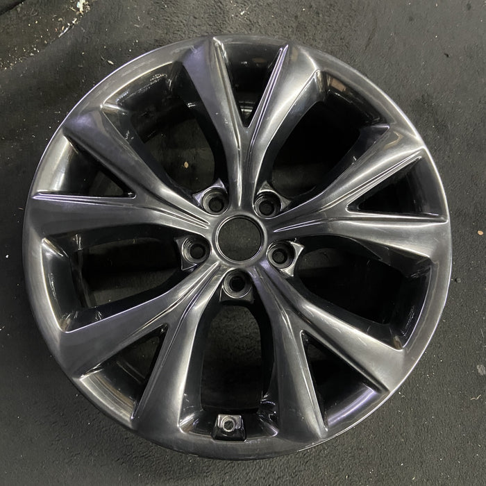 19" SANTA FE 18 19x7.5 , 2.0L , w/, black Original OEM Wheel Rim - Angle View