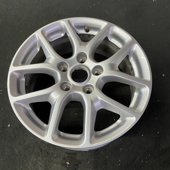 17" CARAVAN 21 17x7, , Original OEM Wheel Rim - Close-Up Detail