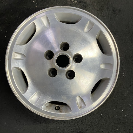 16" XJ6 95-97 16x7 , 6 hole Original OEM Wheel Rim - Angle View