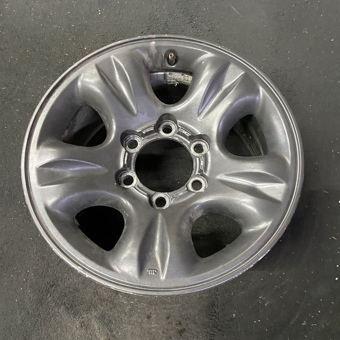 16" 4 RUNNER 01-02 16x7, alloy, 10 spoke Original OEM Wheel Rim - Close-Up Detail