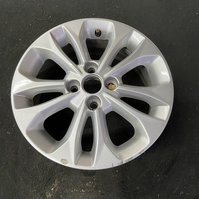 15" SPARK 19-22 15x6, aluminum, opt 5PN Original OEM Wheel Rim - Close-Up Detail