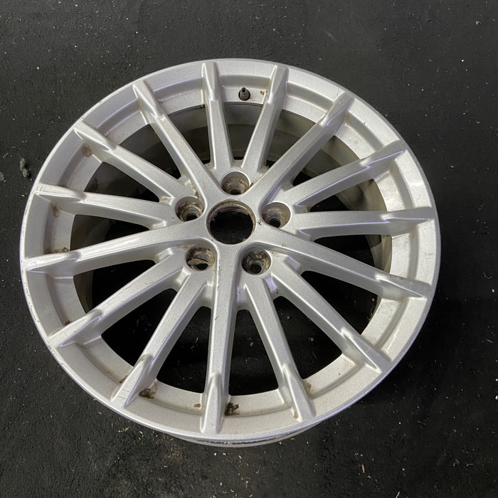 17" C-MAX 13-16 , Original OEM Wheel Rim - Close-Up Detail