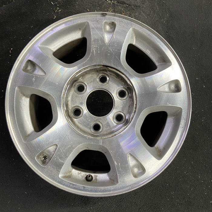 17" AVALANCHE 1500 02-06 17x7.5" Original OEM Wheel Rim - Angle View