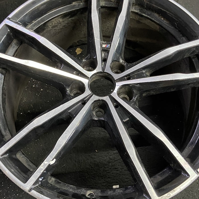 19" BMW 230i 22 19x8.5 5 spoke double spoke machined face Original OEM Wheel Rim - Angle View