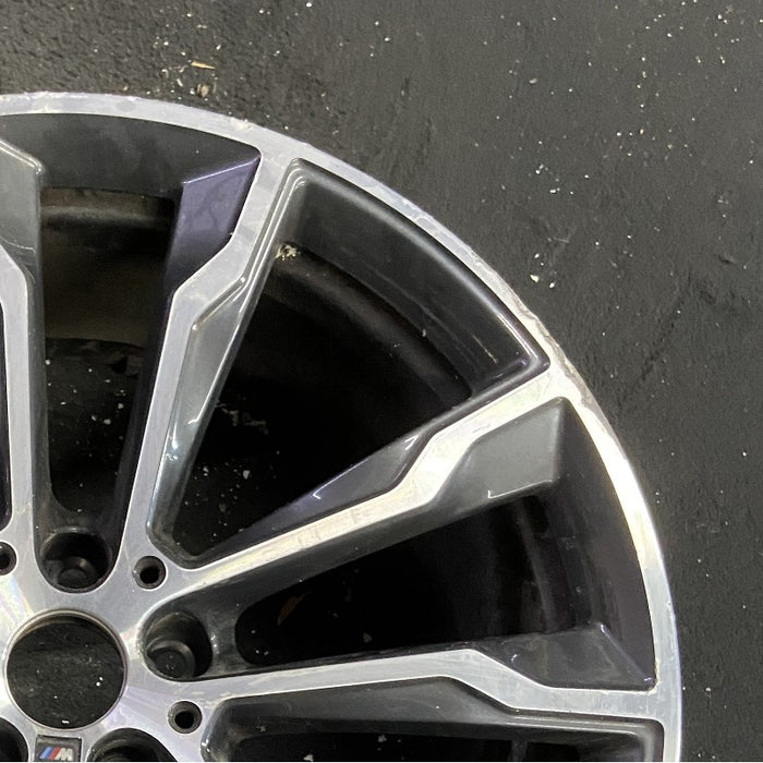 20" BMW X3 18-20 20x9.5 alloy rear 5 spoke Y spoke design Original OEM Wheel Rim - Close-Up Detail