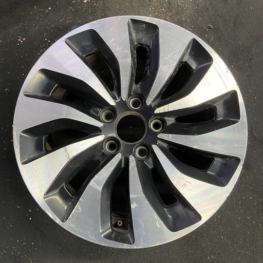 17" ACCORD 14 17x7.5 , 10 spoke, w/machined face, black accent Original OEM - Angle View
