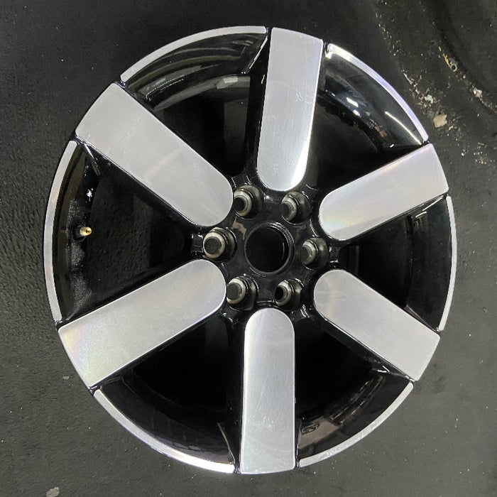 19" PROLOGUE 24-25 19x8.5 6 spoke machined face with black pockets Original OEM - View 7