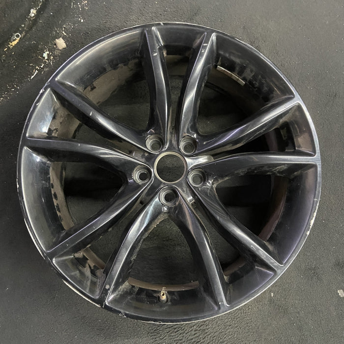 20" CHALLENGER 16-17 20x8 , 5 V spoke, Original OEM Wheel Rim - Angle View