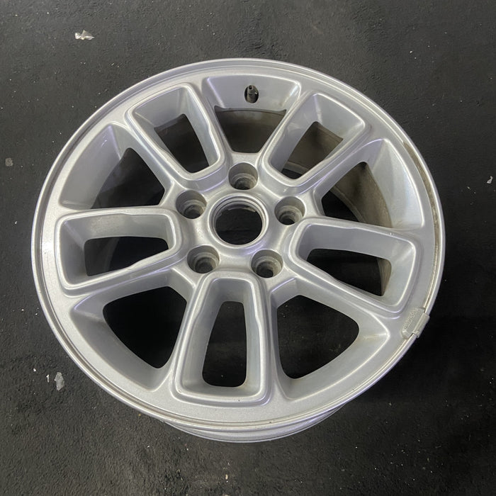 17" GRAND CHEROKEE 18-20 17x8 Original OEM Wheel Rim - Close-Up Detail