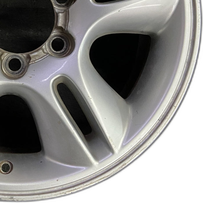 17" LEXUS GX470 03-04 17x7.5 alloy 5 spoke Original OEM Wheel Rim - Close-Up Detail