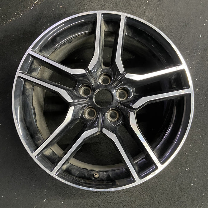18" MUSTANG 18-23 18x8 , 10 spoke Original OEM Wheel Rim - Angle View