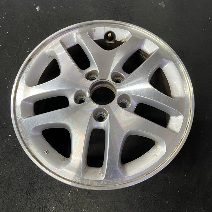 16" ACCORD 01-02 6 cylinder , 16x6.5, 10 spoke Original OEM Wheel Rim - Close-Up Detail
