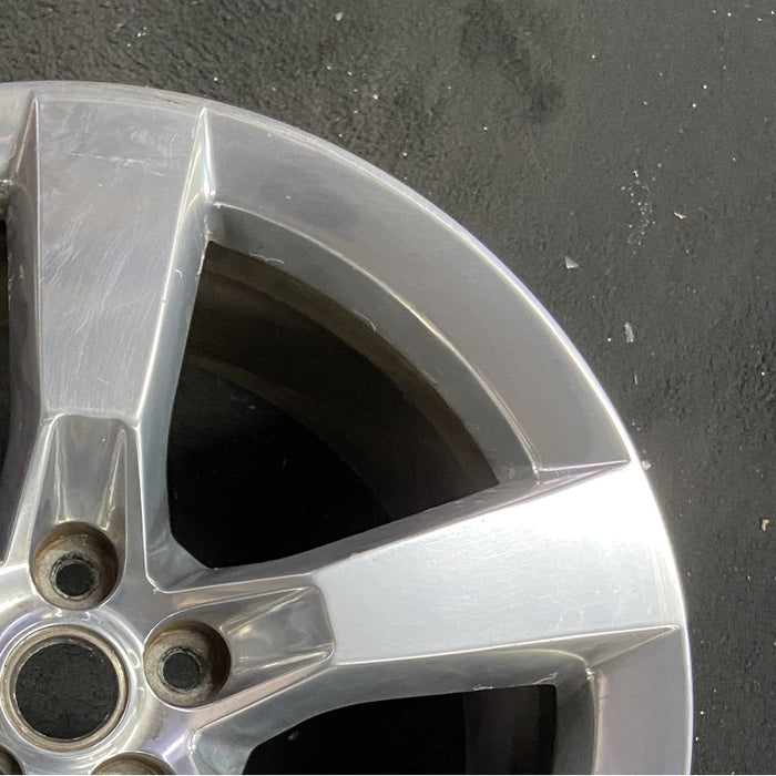 20" CAMARO 10-11 20x9 rear 5 spoke polished opt Q9J Original OEM Wheel Rim - Close-Up Detail