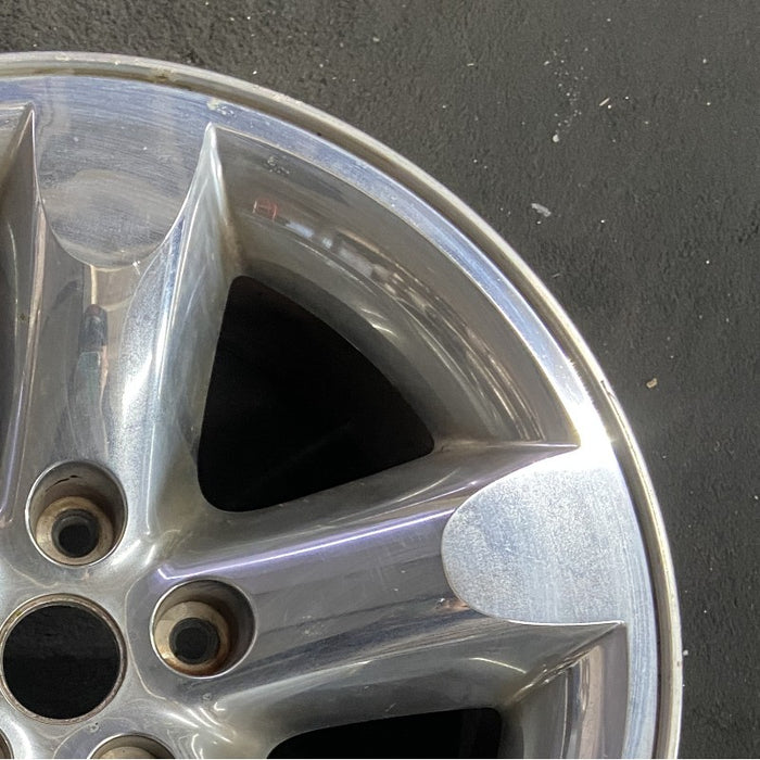 20" DODGE 1500 PICKUP 06 5 lug 20x9 aluminum w/o argent Original OEM Wheel Rim - Close-Up Detail
