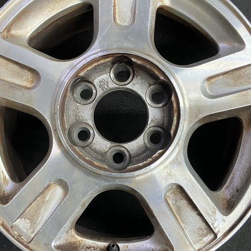 17" EXPEDITION 03 17x7.5 5 spoke aluminum inserts in spokes Original OEM Wheel - Angle View